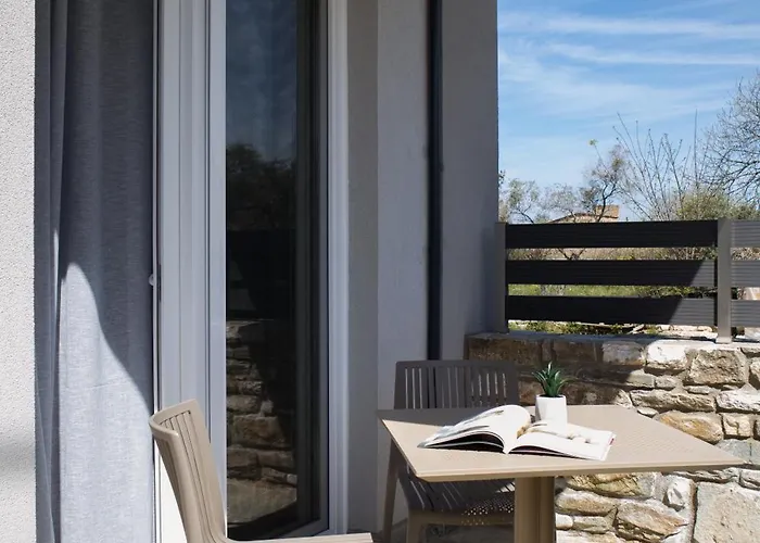 アパートホテル Olive & Sea Luxury